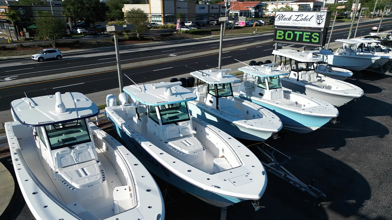 Center console and bay boats available at Pinellas Park boat dealership